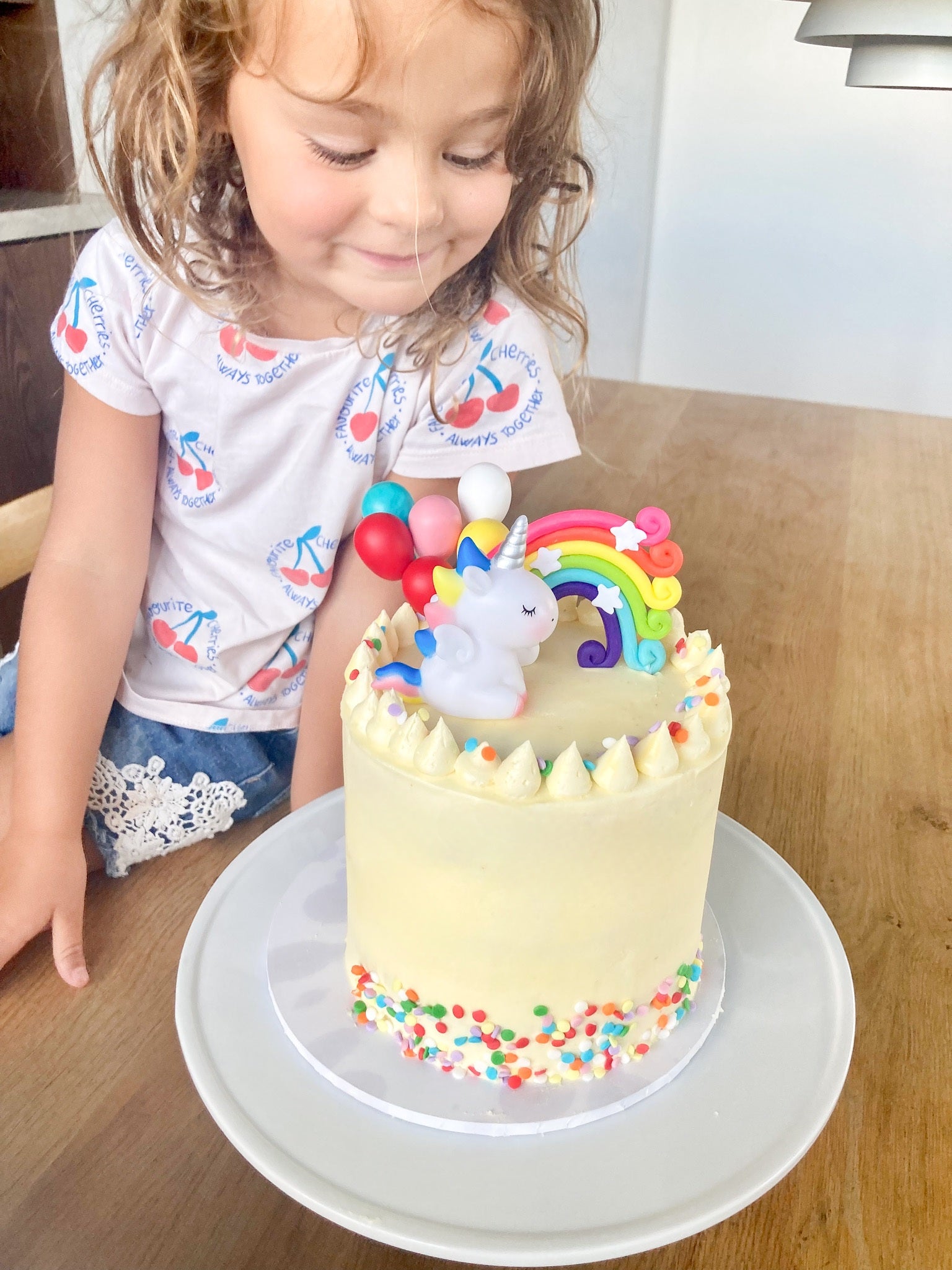 Rainbow Unicorn cake