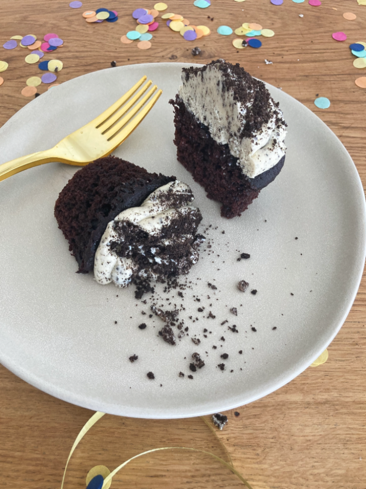 Cookies and Cream Cupcakes